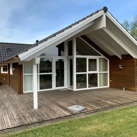 Ferieby - Torpet 162 * Hovborg